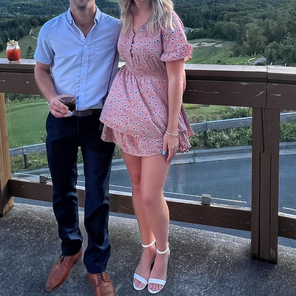 Dresses & Skirts - Pink floral mini ruffle dress